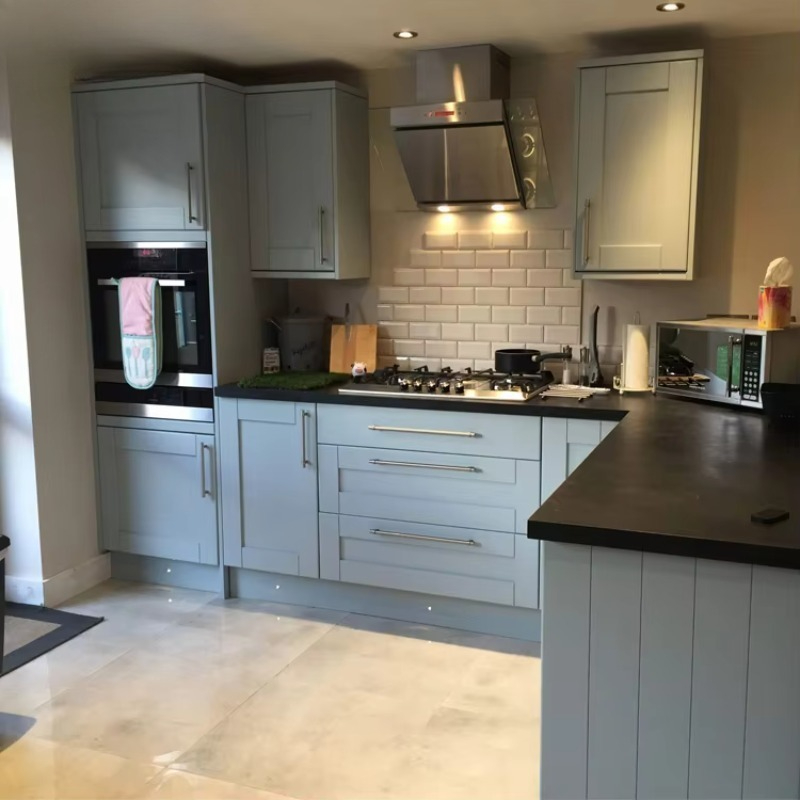 Commercial Kitchen Interior - Airo 2 Pac Interieurdesign Keuken Hoge