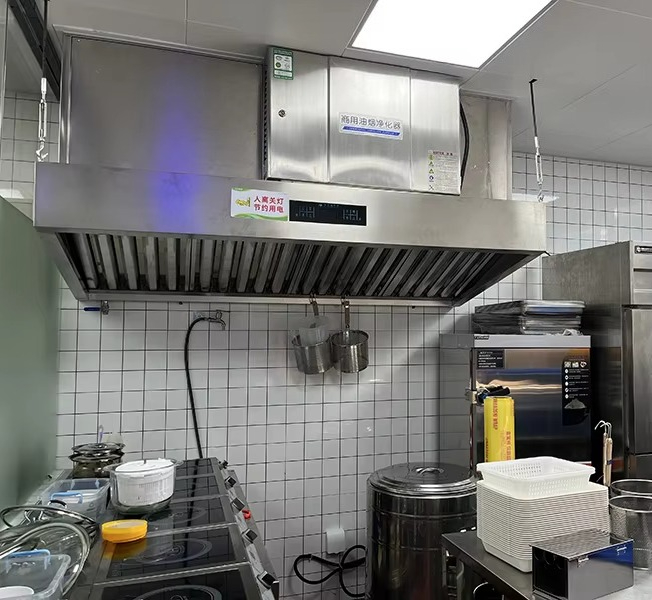 Standaard roestvrijstalen afzu - Commercial Kitchen Chimney recensie en prijs
